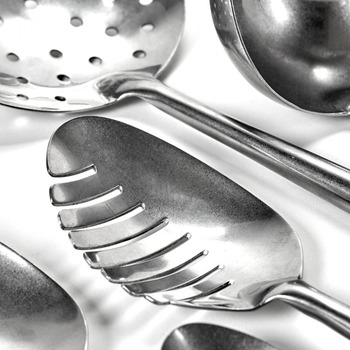 Paola_Navone_Pasta_Pasta_cutlery_bestek_Serax_1.jpg