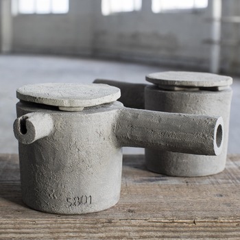 FCK_Frdrick_Gautier_TeaPot_Cement_D10_B4916525_Serax_Bohero.jpg