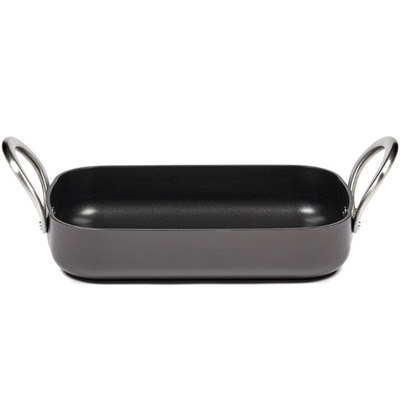 Pascale_Naessens_ovenschaal_30cm_PURE_Serax_B2718108B_ebony_black.jpg