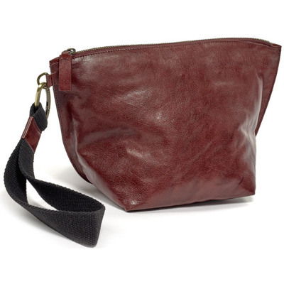Bea_Mombaers_B2918005R_POCHETTE_RED.jpg