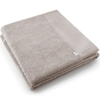 EVA-SOLO-Bath-Towel-Warm-Grey-592310.jpg
