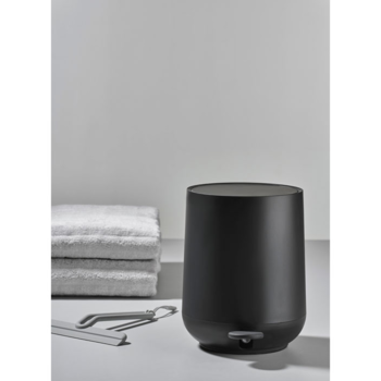 Zone-Denmark-NOVA-ONE-Pedal-Bin-Black-330130-.png