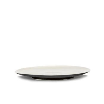 Ann-Demeulemeester-Serax-Plate-Porcelain-Black-Off-White-D17-B4019402.png