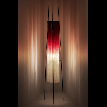 Ann-Demeulemeester-KIKI-Table-Lamp-Scarlet-Cream-17x17x85-B7219800-Serax-Bohero-1a.png