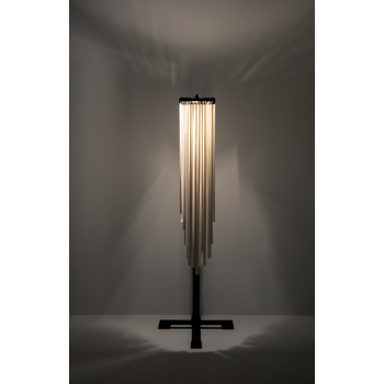 Ann-Demeulemeester-LOU-Table-Lamp-B7219830-SERAX-Bohero-1b.png