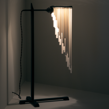 Ann-Demeulemeester-LOU-Table-Lamp-B7219830-SERAX-1.png