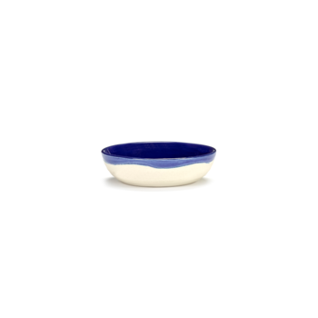 Yotam_Ottolenghi_FEAST_Ivo_Bisignano_B8921001X_Lapis_Lazuli_plate_7_SERAX_.png