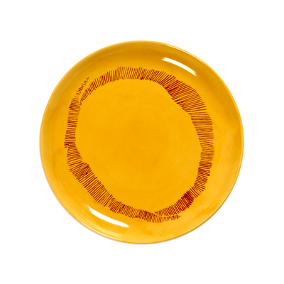 Yotam_Ottolenghi_FEAST_Ivo_Bisignano_B8921004E_Sunny_Yellow_Swirl_Stripes_Red_plate_19_SERAX.png