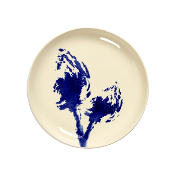 Yotam_Ottolenghi_FEAST_Ivo_Bisignano_B8921004T_White_Artichoke_Blue_plate_S19cm_SERAX.png