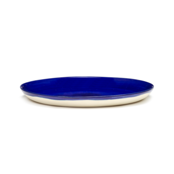 Yotam_Ottolenghi_FEAST_Ivo_Bisignano_B8921005X_Lapis_Lazuli_plate_M22_SERAX_.png