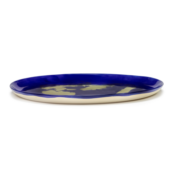 Yotam_Ottolenghi_FEAST_Ivo_Bisignano_B8921007W_Lapis_Lazuli_Pepper_Gold_serving_plate_35cm_.png