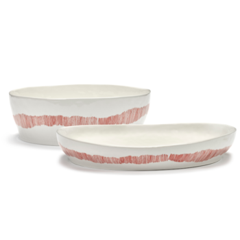 Yotam_Ottolenghi_FEAST_Ivo_Bisignano_B8921014A_White_Swirl_Stripes_Red_36_SERVING_Plates_SERAX_Bohero.png