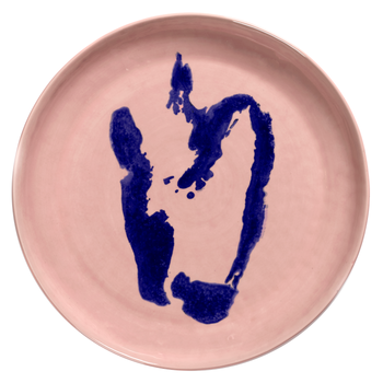 Yotam_Ottolenghi_FEAST_Ivo_Bisignano_B8921016I_Delicious_Pink_Pepper_Blue_SERVING_plate_35_SERAX.png