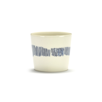 Yotam_Ottolenghi_FEAST_Ivo_Bisignano_B8921017B_White_Swirl_Stripes_Blue_Espresso_Cup_Serax.png