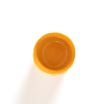 Yotam_Ottolenghi_FEAST_Ivo_Bisignano_B8921019E_Sunny_Yellow_Tea_Cup_Serax_.png