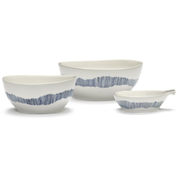 Yotam_Ottolenghi_FEAST_Ivo_Bisignano_SERAX_Bowls_Blue.png