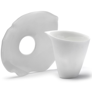 Perfect-Imperfection-Roos-Van-De-Velde-GINGA-Milk-jug-B9709057-Serax-.png