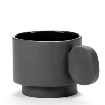 Maarten_Baas_INNER_CIRCLE_cup_grey_V9020007G_.png