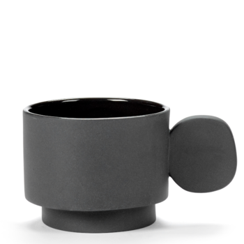 Maarten_Baas_INNER_CIRCLE_cup_grey_V9020007G.png