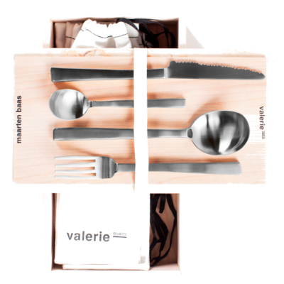 Maarten_Baas_INNER_CIRCLE_cutlery_inox_4_valerie_objects_.png