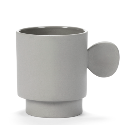 Maarten_Baas_INNER_CIRCLE_mug_light_grey_V9020008LG.png