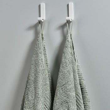 ZONE_DENMARK_LOOP_Towel_Strap_Eucalyptus_Green_handdoekhouder_27926_1.jpg