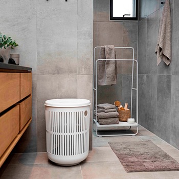 ZONE_DENMARK_UME_Laundry_Basket_White_Linnenmand_26525_1a.jpg