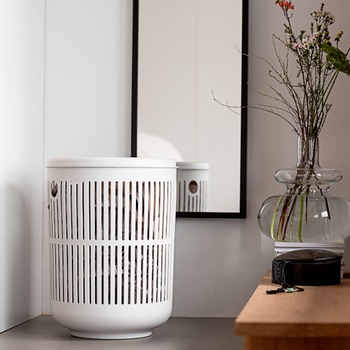 ZONE_DENMARK_UME_Laundry_Basket_White_Linnenmand_26525_1.jpg