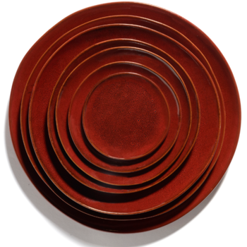 Marie_Michielssen_La_Mre_Plate_Bread_Plate_Venetian_Red_B5123001-317_Serax.png