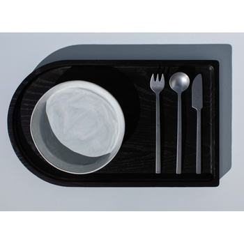 Marie_Michielssen_La_Mre_Tray_L_black_B0223003-900_.png