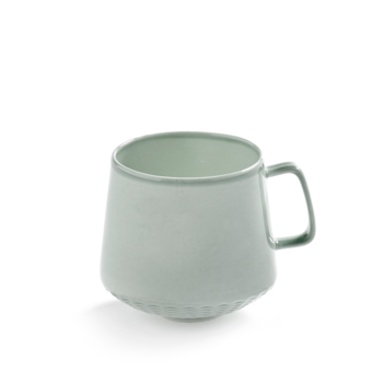 Ann_VAN_Hoey_NIDO_3_Cafe_Lungo_Cup_Green_B9223031_SERAX_.png