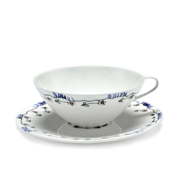 MARNI_Francesco_Risso_Serax_Anemone_Milk_Tea_Cup_Saucer_B9223135-307.png