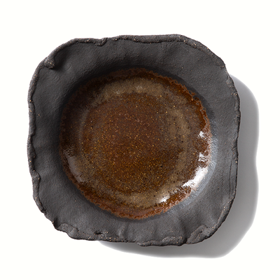 UNIK_ROOS_VAN_DE_VELDE_ODETOTHEEARTH_T1024011_STARTER_PLATE_STORM_BLACK_RB.png