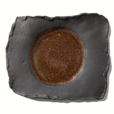 UNIK_ROOS_VAN_DE_VELDE_ODETOTHEEARTH_T1024013_STARTER_PLATE_DUST_BLACK_.png
