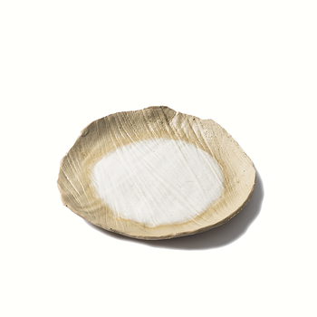 UNIK_ROOS_VAN_DE_VELDE_ODETOTHEEARTH_T1024018_DESSERT_PLATE_EBONY_GOLD_CREAM_RB_.png