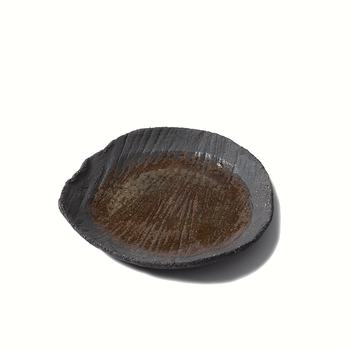UNIK_ROOS_VAN_DE_VELDE_ODETOTHEEARTH_T1024017_DESSERT_PLATE_EBONY_GOLD_BLACK_RB_.png