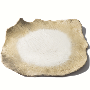 UNIK_ROOS_VAN_DE_VELDE_ODETOTHEEARTH_T1024027_DINNER_PLATE_DESERT_CREAM_RB_.png