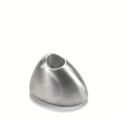 Uncharted-Out-of-Lines-Serax-Raphael-Navot-Julien-Stephanie-Cohen-Candle-Holder-01-B2324001-800-.png