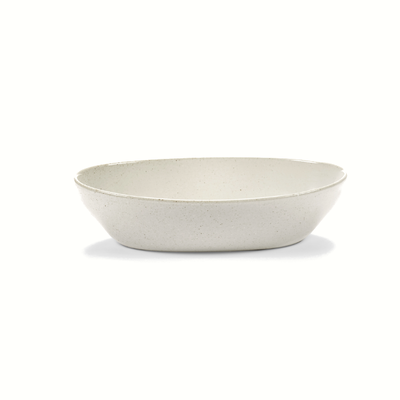 Uncharted-Out-of-Lines-Serax-Raphael-Navot-Julien-Stephanie-Cohen-Bowl-Oval-Off-Whiter-schaal-ovaal-B3624012-005-.png