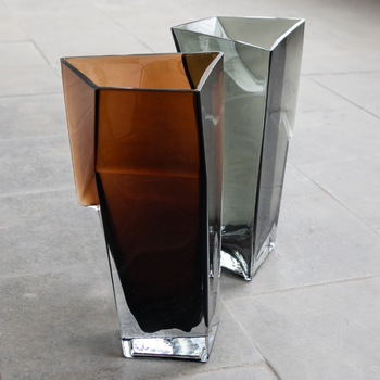 Bob-Verhelst-Serax-The-Sculptural-Confluence-VASE-8-Brown-DUNK-Bohero-.png