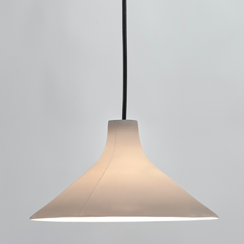 Seppe_Van_Heusden_Pendant_Lamp_M_Black_white_.png