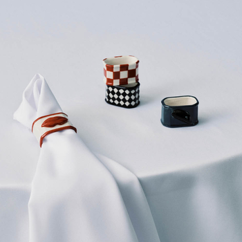 Wouters_Hendrix_Napkin_Servetring_Serviette_Fermatovagliolo_Serax_BOHERO.png