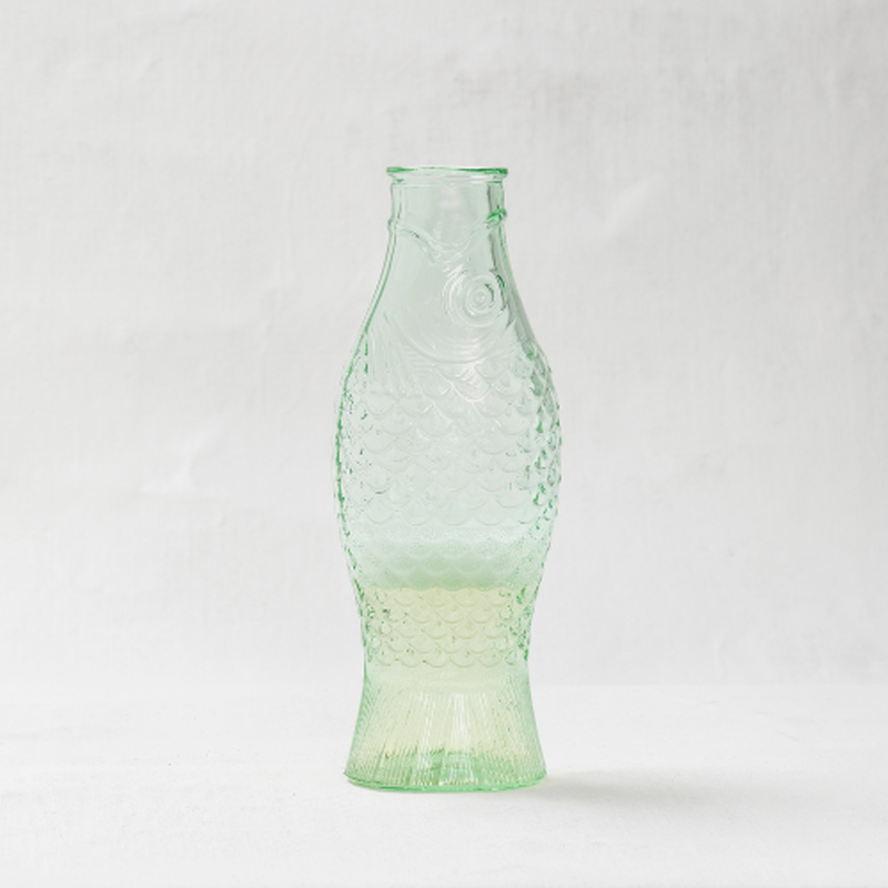 2_fishcarafe.png