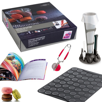 Mastrad_Macarons_gift_set_Bohero_2.jpg