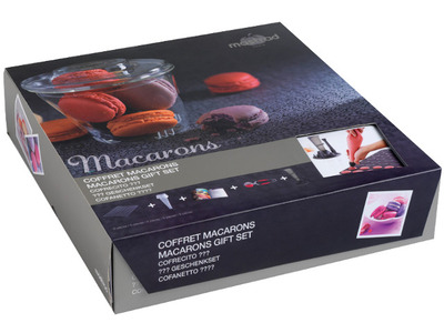 Mastrad_Macarons_gift_set_Bohero.jpg