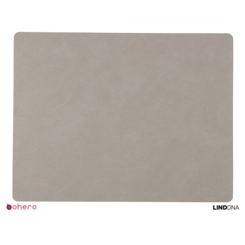 Table_Mat_Square_981170_Nupo_Light_Grey_LindDNA_1-2mm_45x35cm_Bohero.jpg