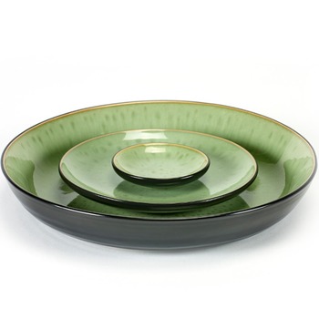 Pascale_Naessens_serving_dish_black_green_black_B1013055Z_1.jpg