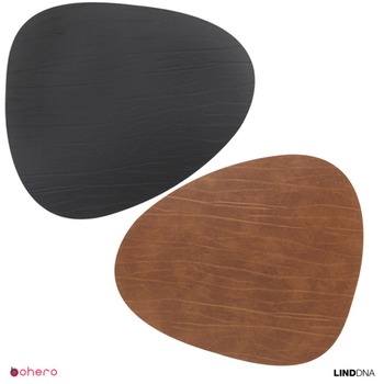 Linddna_Table_Mat_Double_Curve_Buffalo_Black_Nature_37_44_.jpg